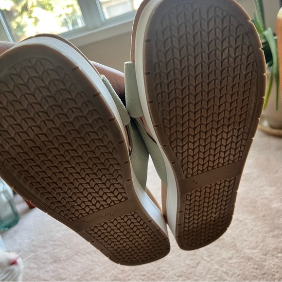 Koolaburra by Ugg Carenza Platform Slides - Picture 7 of 10